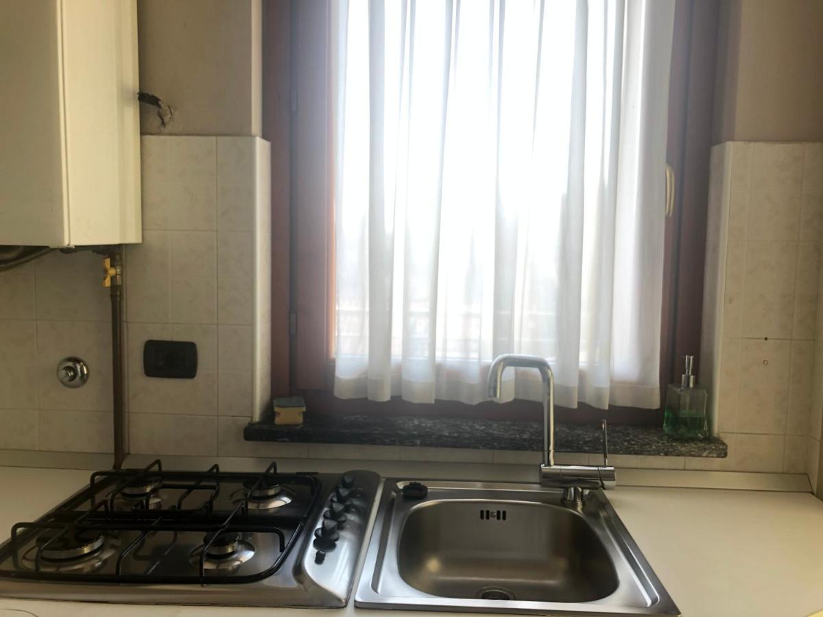 Residenza Segrate Centro Segrate Aparthotel Kültér fotó