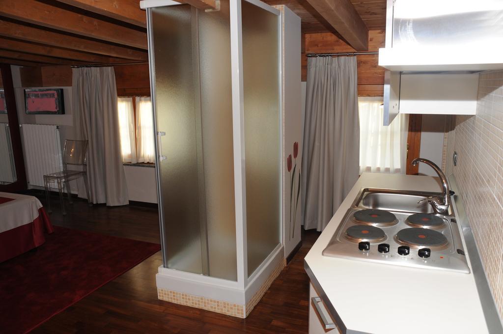 Residenza Segrate Centro Segrate Aparthotel Kültér fotó